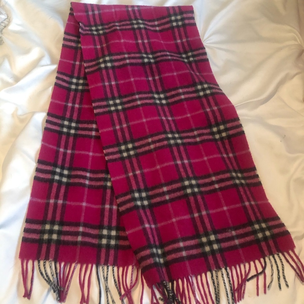 Authentic Cashmere Burberry scarf